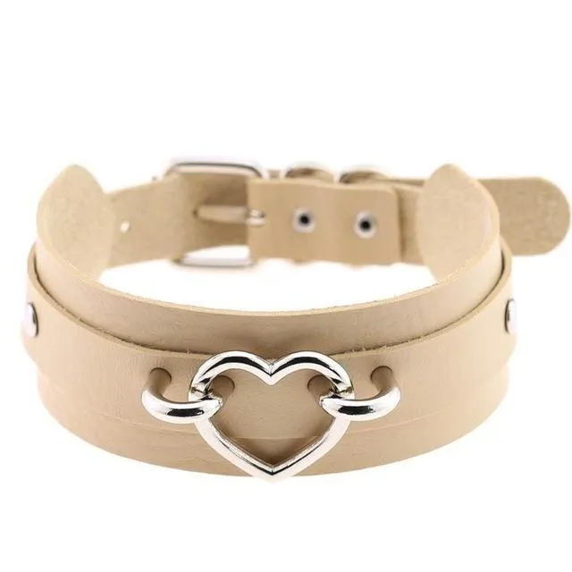 Restraints House of Dasein Necklaces Pendants Vegan Leather Heart Collar